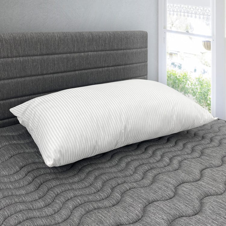 Almohada Polycotton King