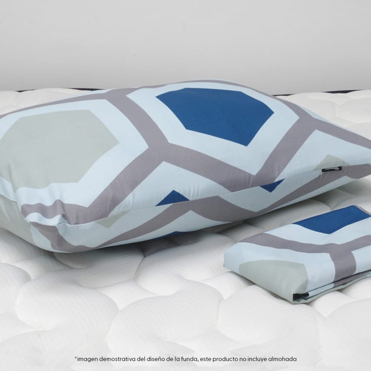 Combo Protector Impermeable de Colchón + 2 Fundas de Almohada